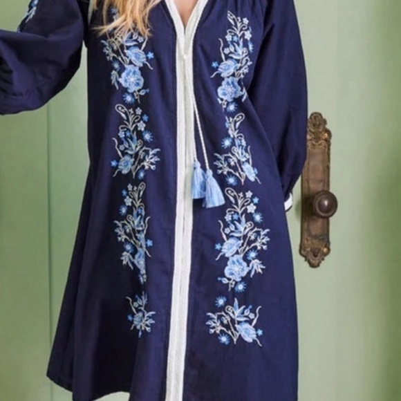 Karen Kane Embroidered Peasant Dress - Picture 5 of 13